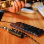 MOMIX CAB MINI MEZCLADOR DE AUDIO P/GRABACIÓN Y TRANSMISIÓN EN VIVO P/SMARTPHONE Y PC C/CONEXIÓN TIPO C, INPUT JACK 6.35MM (GUITARRA/BAJO), JACK 3.5MM P/AUDIFONOS «JOYO» - Imagen 6
